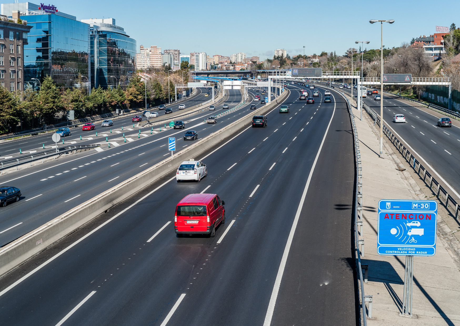 Супутниковий контроль дотримання швидкісного режиму.