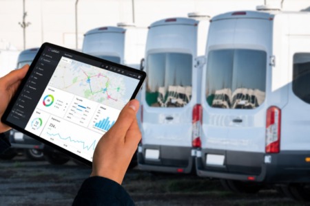 Як обрати систему GPS-моніторингу для великого автопарку